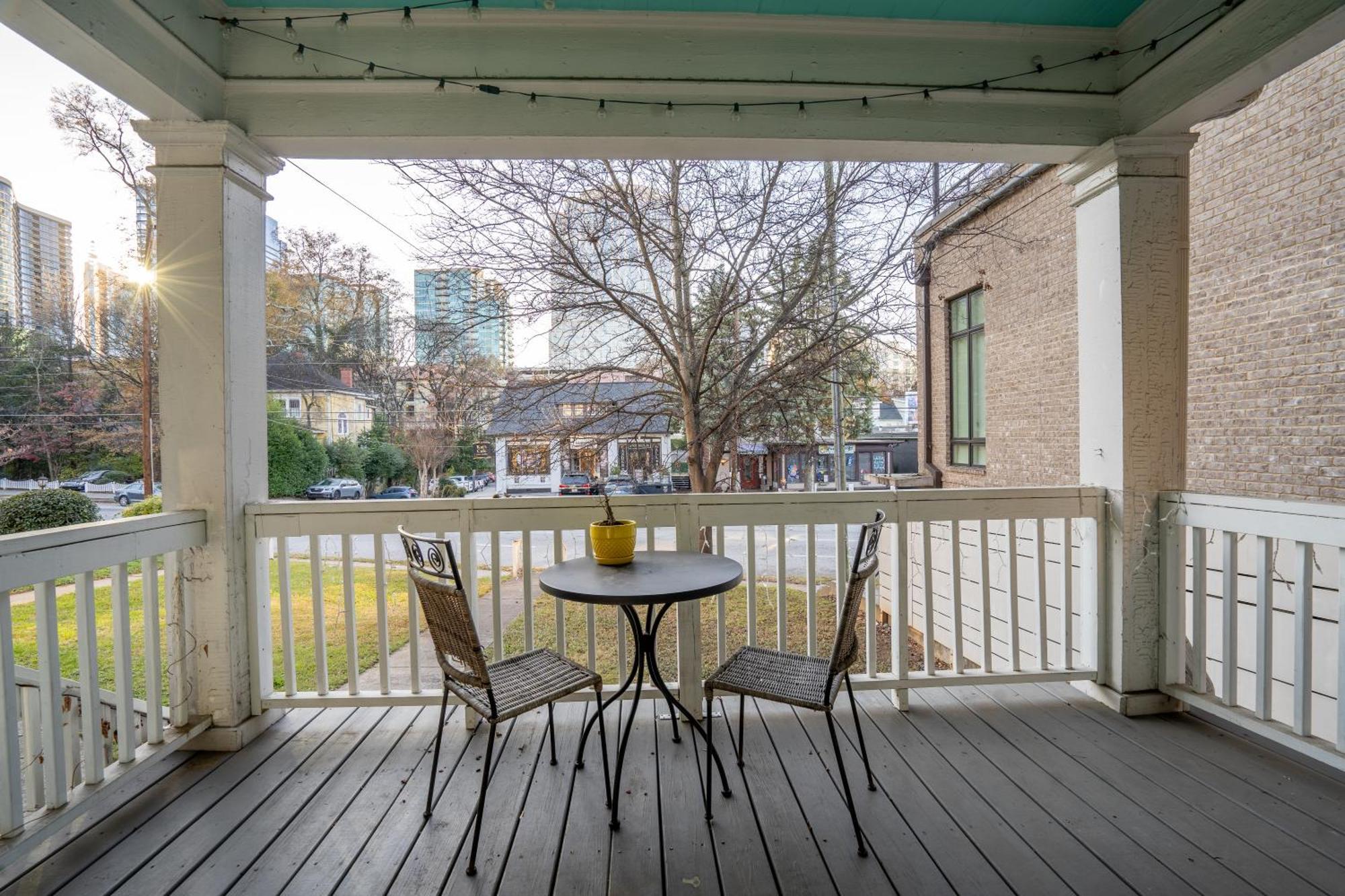 Spacious 2 Bed Apt In Atlanta Near Piedmont Park Apartment Exterior photo